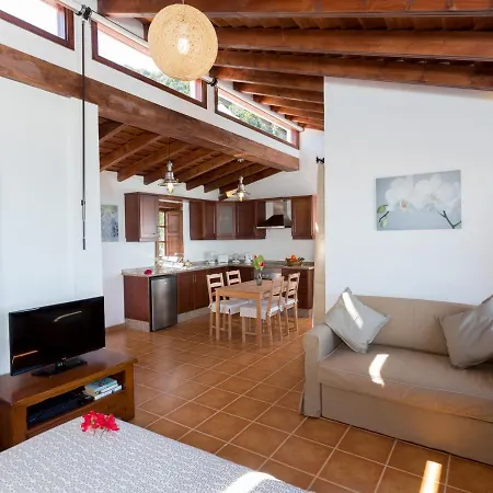 Casa Romantica Con Piscina Climatizada, Wi-fi Y Vistas Al Mar En Icod De Vinos - Es-279-2 Villa *