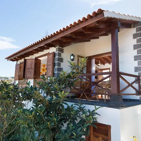 Maison Romantique Avec Piscine Chauffee, Wi-fi Et Vue A Icod De Vinos *